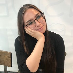 Meet your Posher, Nadjia